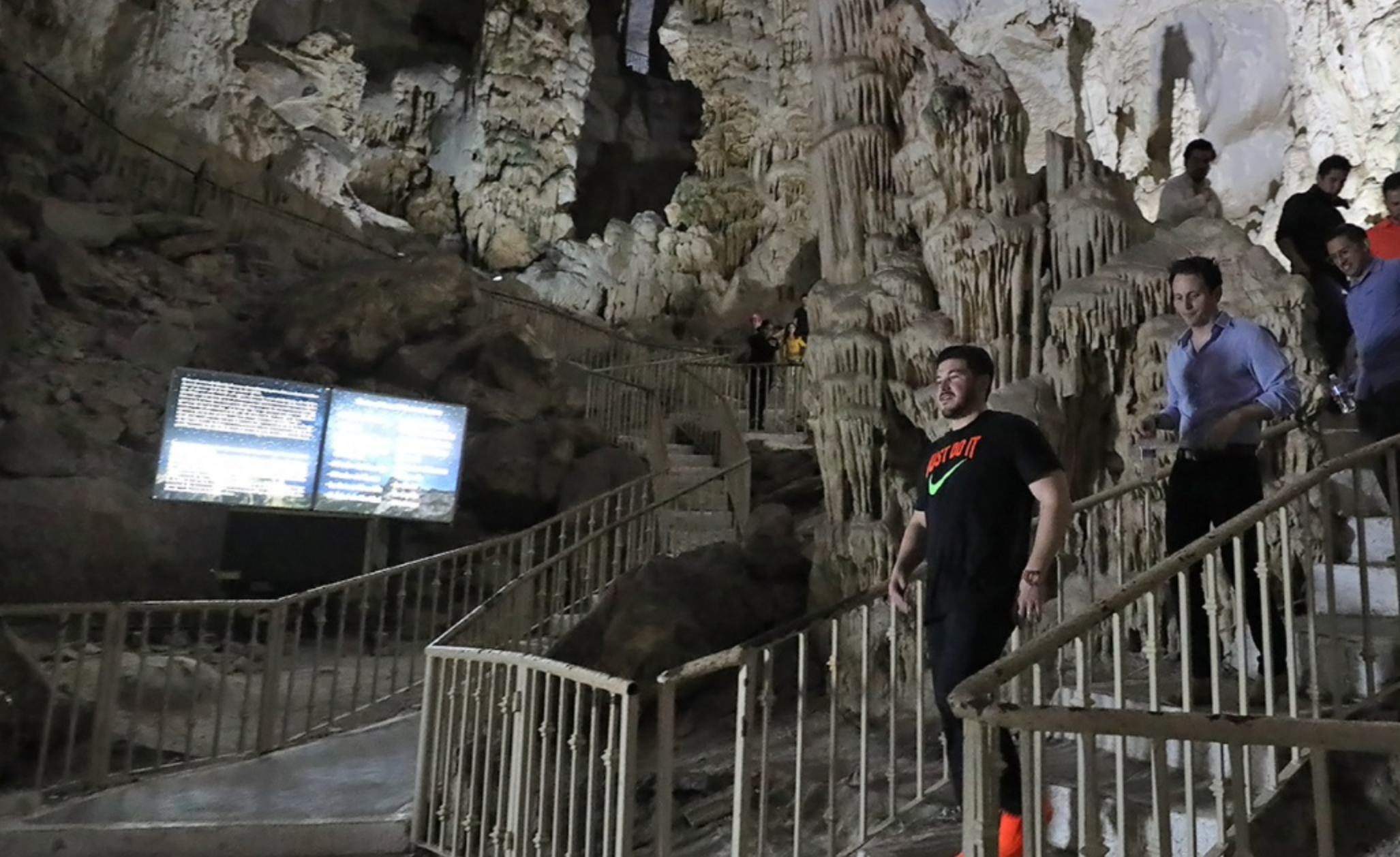 Inician obras de revitalización de infraestructura de las Grutas de García, Nuevo León